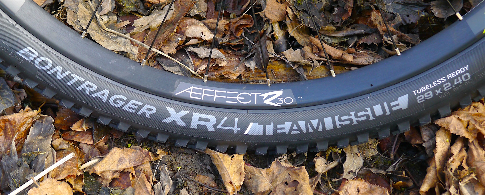 29+ Fatbike Reifen 29x3,0 Bontrager XR4 Team Issue TLR