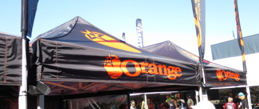 orange-booth